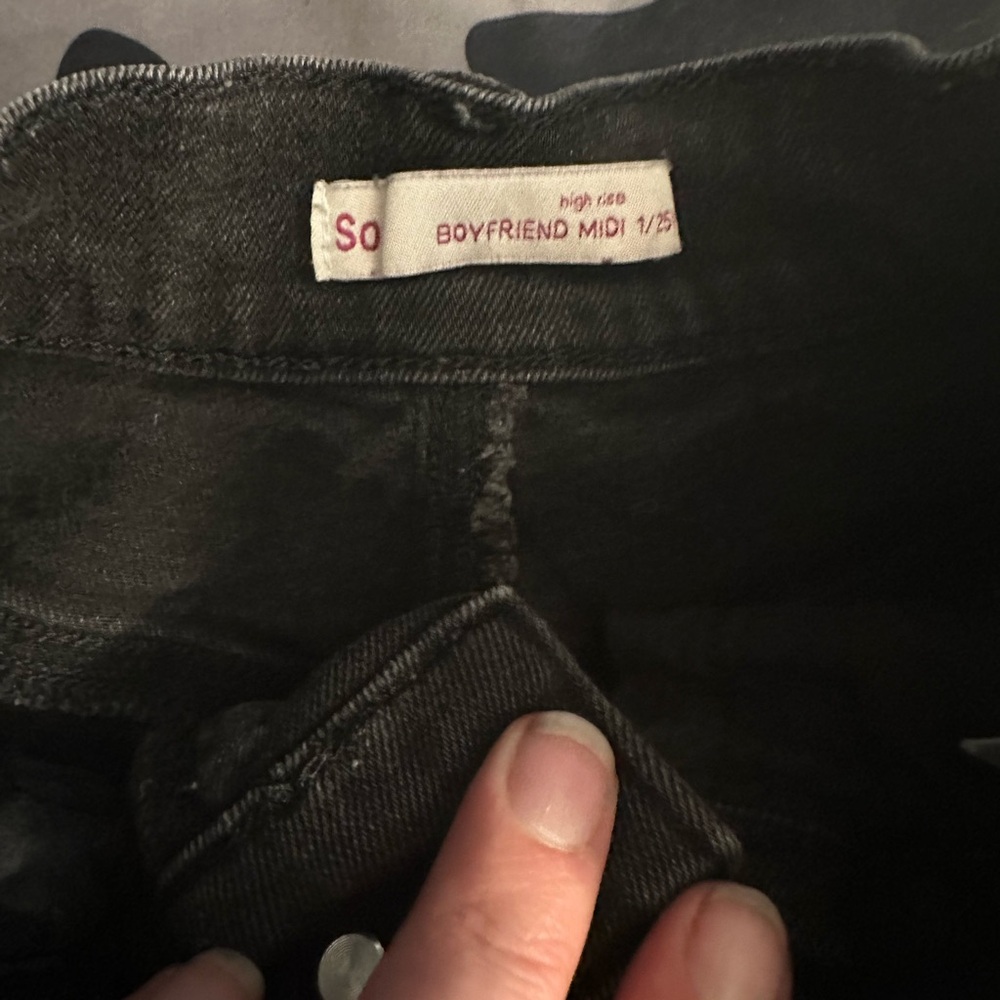Junior size 1 boyfriend denim shorts